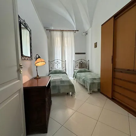 Palazzo Quey Lecce